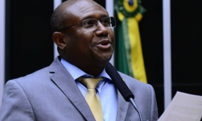 Cantor gospel Irmão Lázaro não consegue se eleger Senador na Bahia.