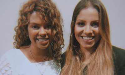 Nívea Soares e Gabriela Rocha vivem momento marcante em conferência gospel.